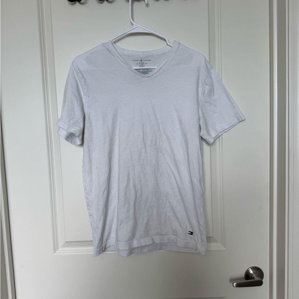 tommy hilfiger vneck